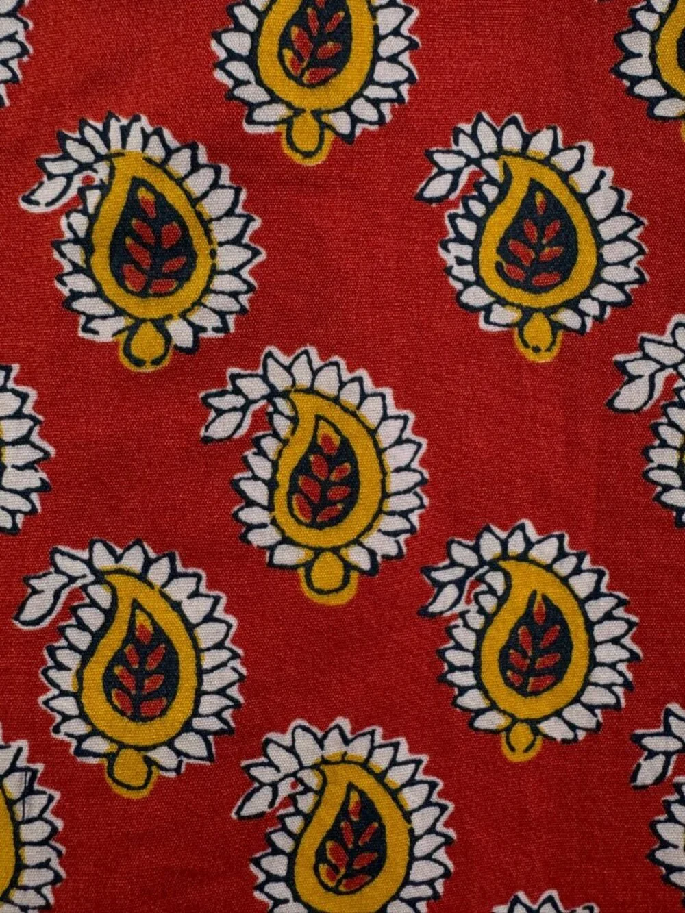 NWT J. Crew Men Red Yellow Paisley Long Sleeve Button Up Shirt Medium Classic